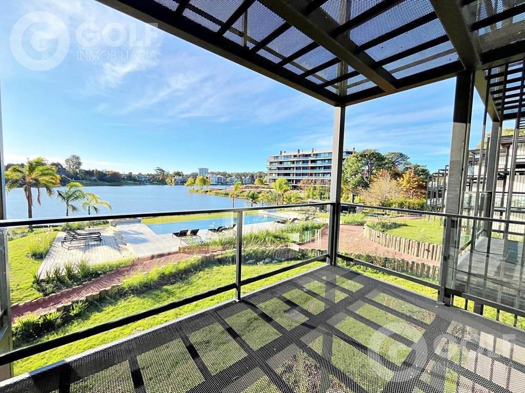 Alquiler de monoambiente amoblado con vista al lago en Carr