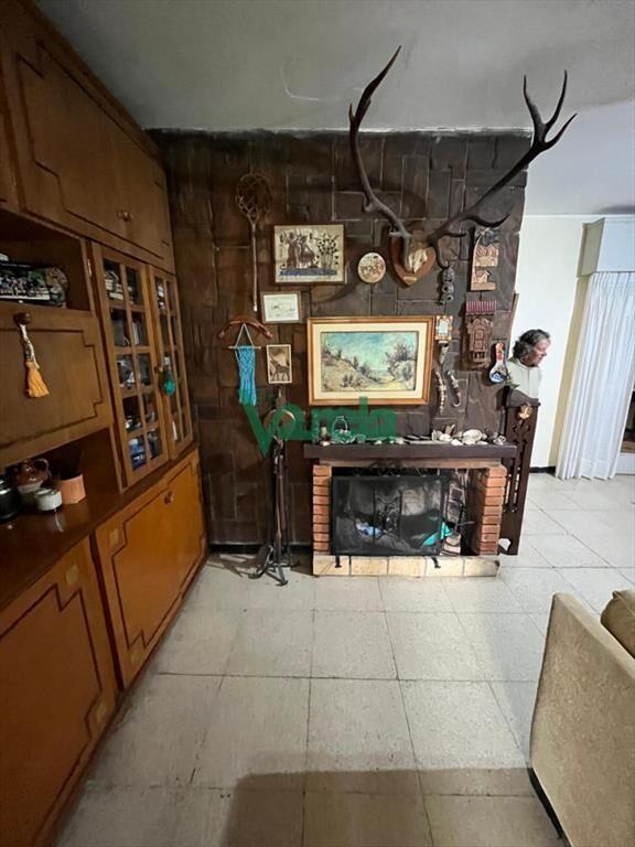 VENTA DE CASA SALINAS, 4 DORMITORIOS Y 2 BAÃ?OS