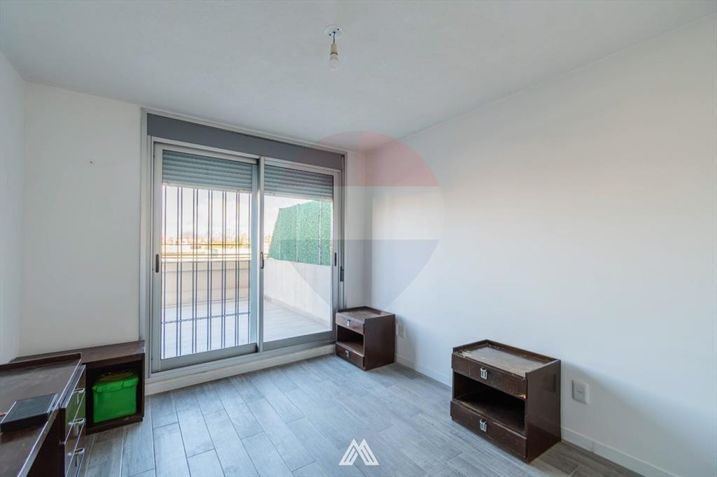 VENTA APTO. 2 DORM , GARAJE EN PRADO
