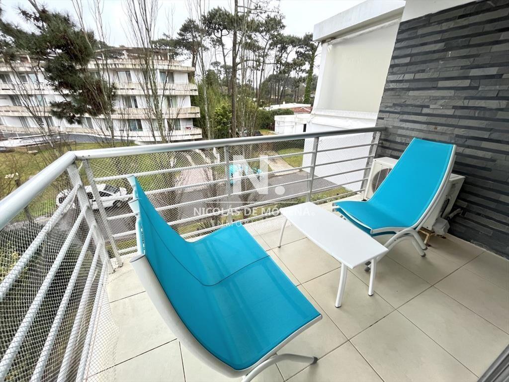 Venta apartamento 3 dormitorios. Playa mansa, del