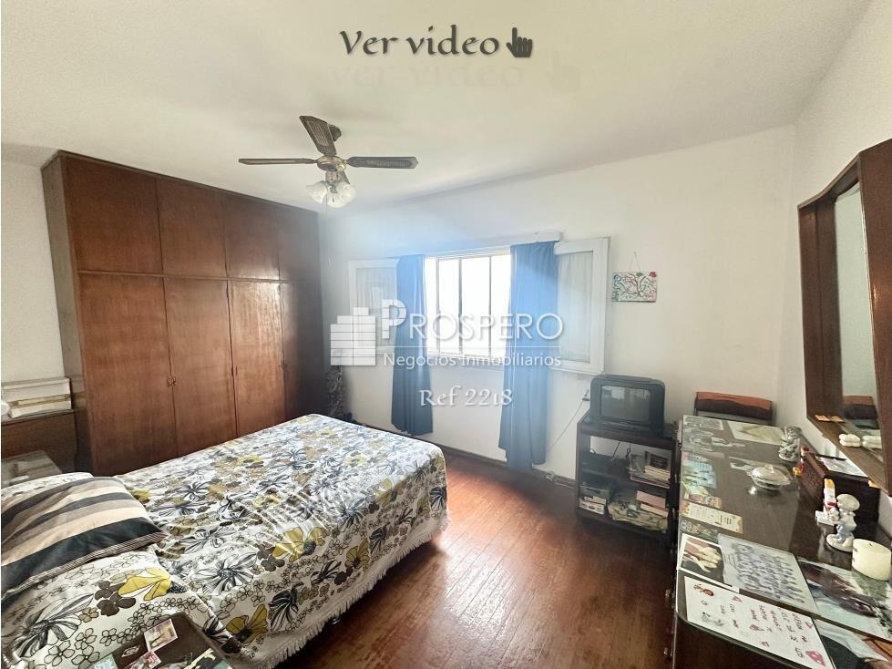 VA2217/1 Venta Apto 2dorm Ciudad Vieja Vistas al Mar Balcón