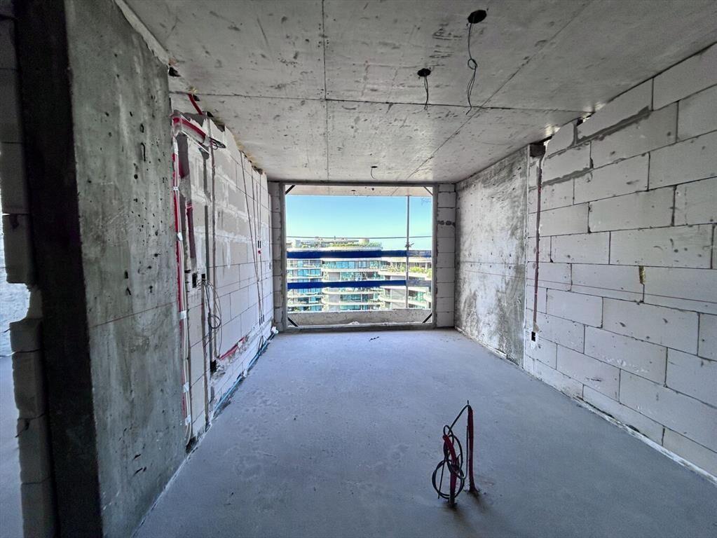 Venta apartamento 1 dormitorio en piso alto con garage a es