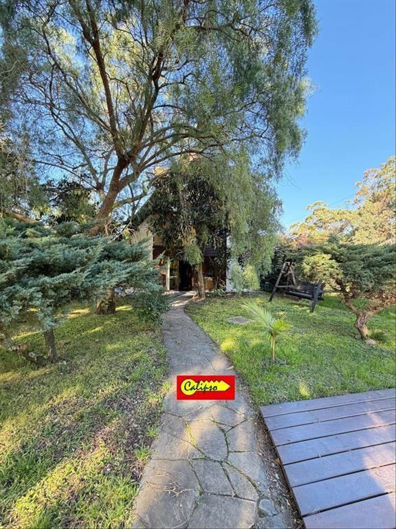 Venta de Cabaña - 4 dormitorios - Piscina - Parque del Plat
