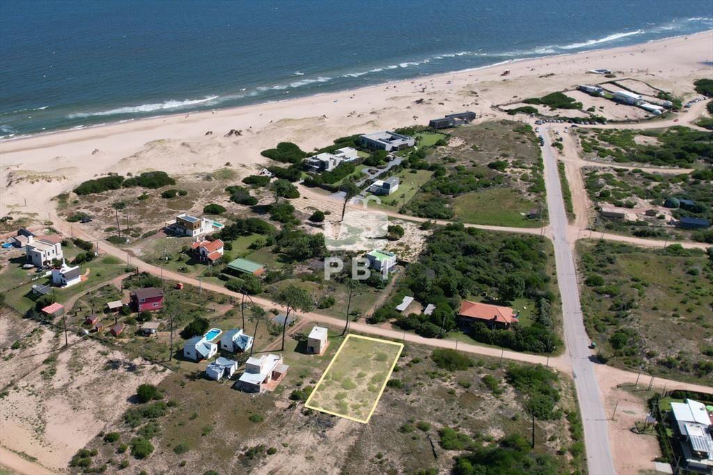 Terreno en venta en Chihuahua, Punta Ballena - :