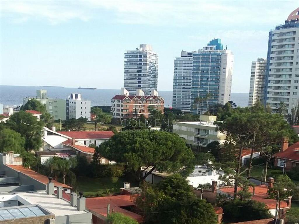 Apartamento en la Brava 2 dormitorios con terraza