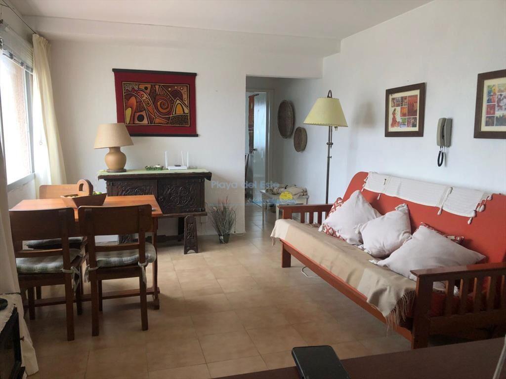 Apartamento en Alquiler de 1 dormitorio en la ,