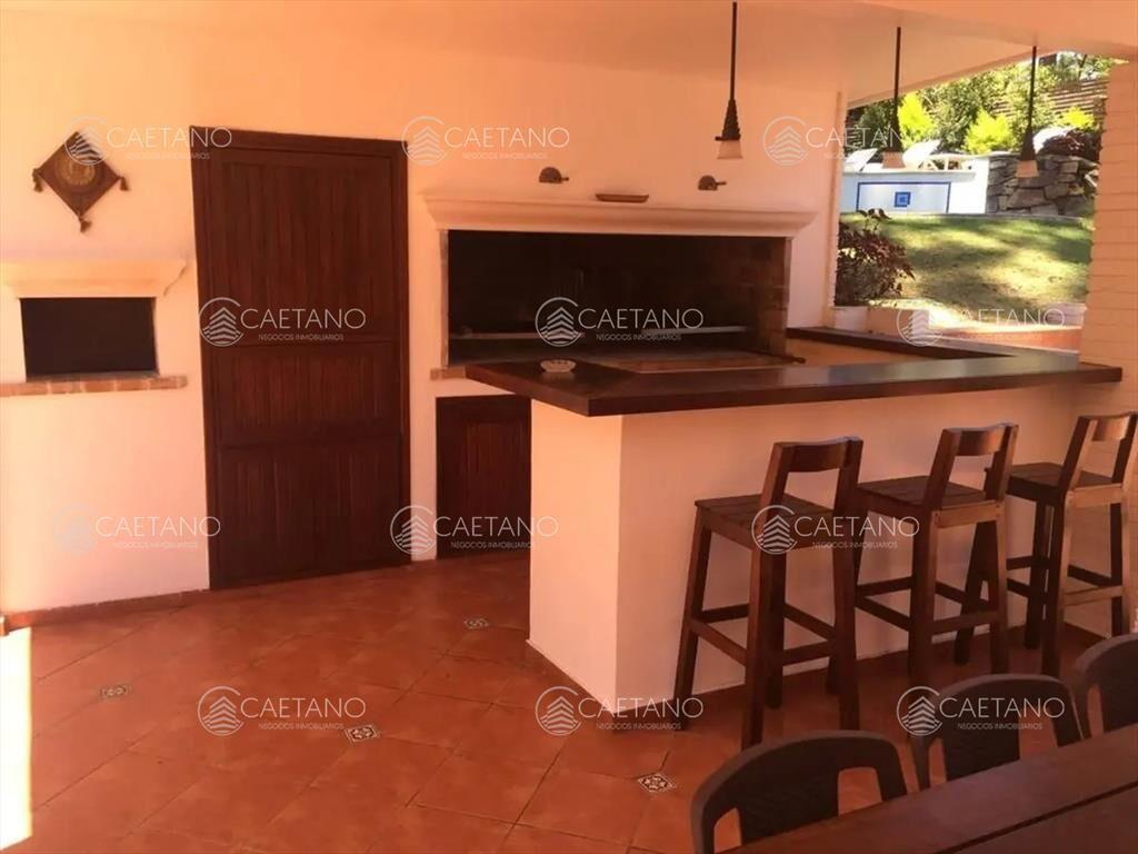 Alquiler hermosa casa en zona privilegiada