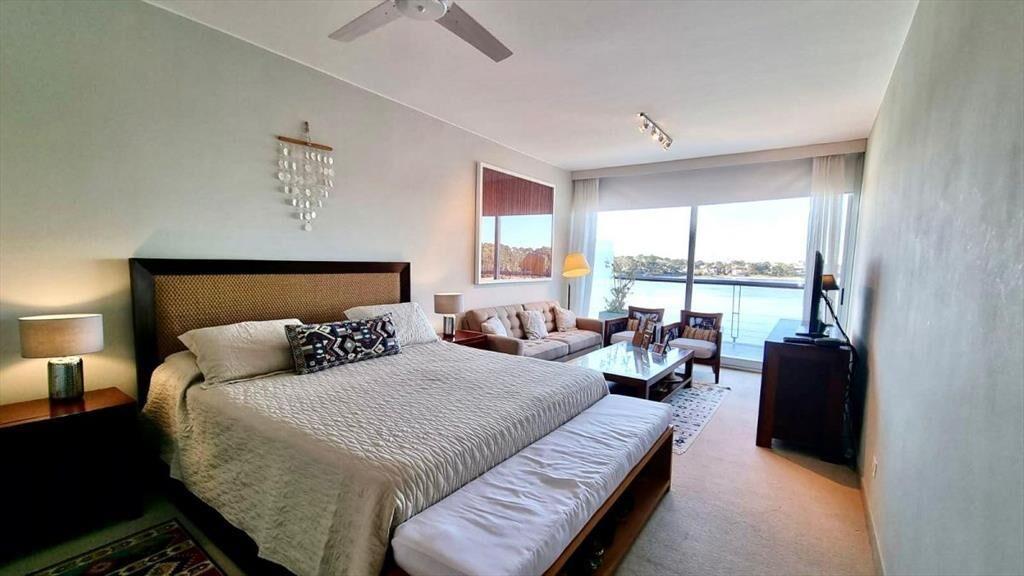Apartamento con Excepcional vista al mar, gran terraza, 3 S