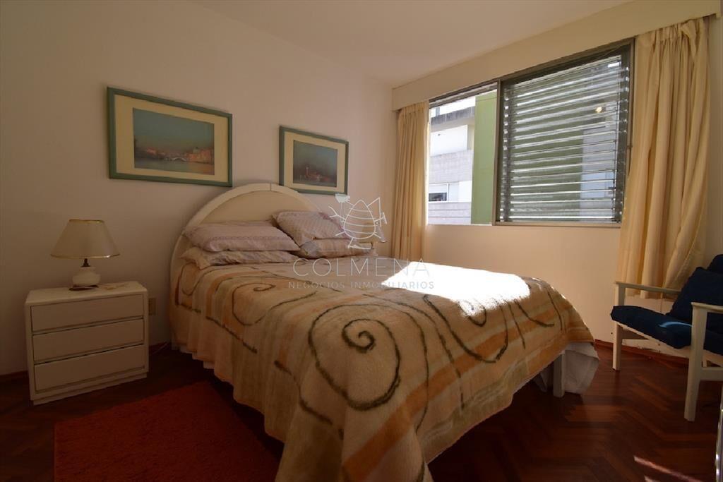 Apartamento Tres Dormitorios en Venta Puerto Punta del Este