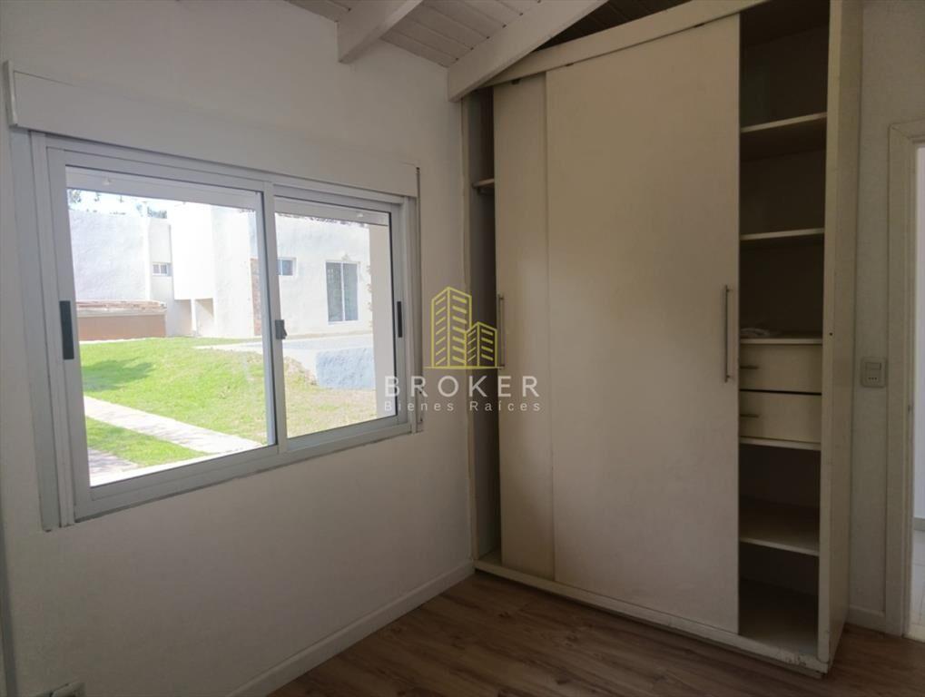 Venta casa Punta del Este Pinares 4 dormitorios Piscina Bar