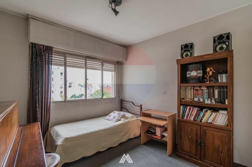 VENTA APTO 3 DORM+SERVICIO, GARAJE PISCINA POCITOS