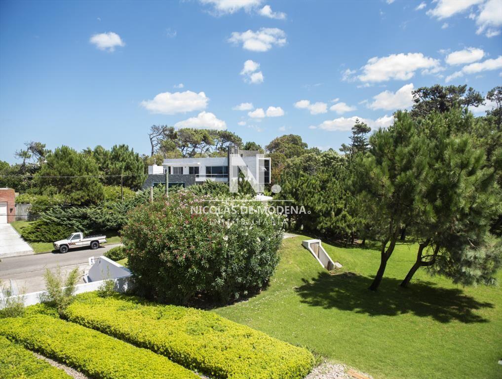 Vende apartamento en aplaya Brava de 3 en suite