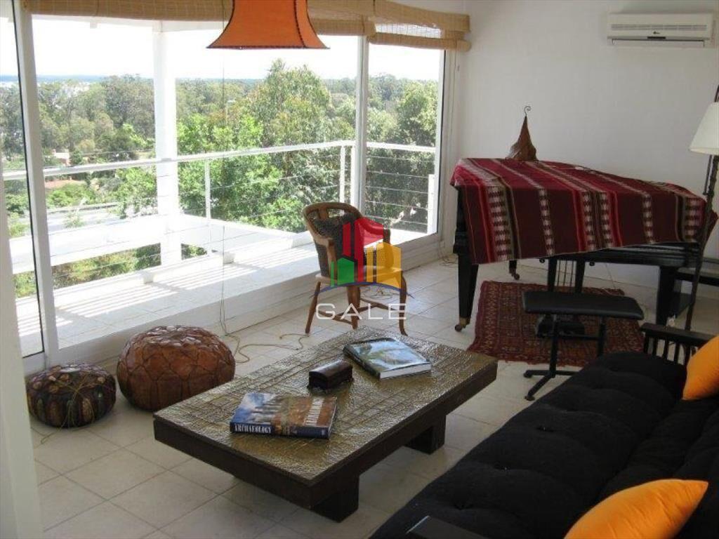 Majestuosa Casa Con Vista En Punta Ballena