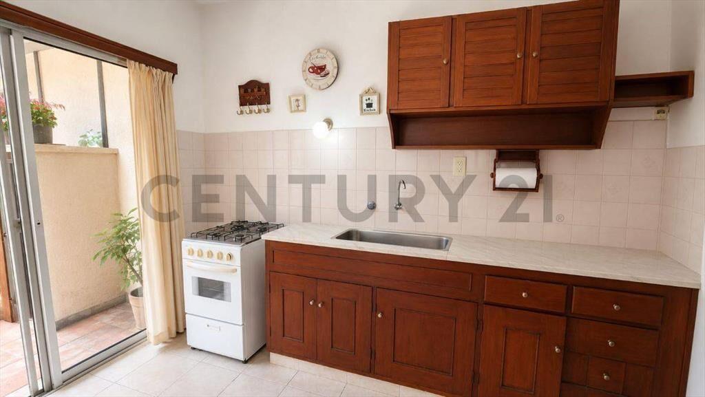 Venta casa de 837m en Atlantida Sur