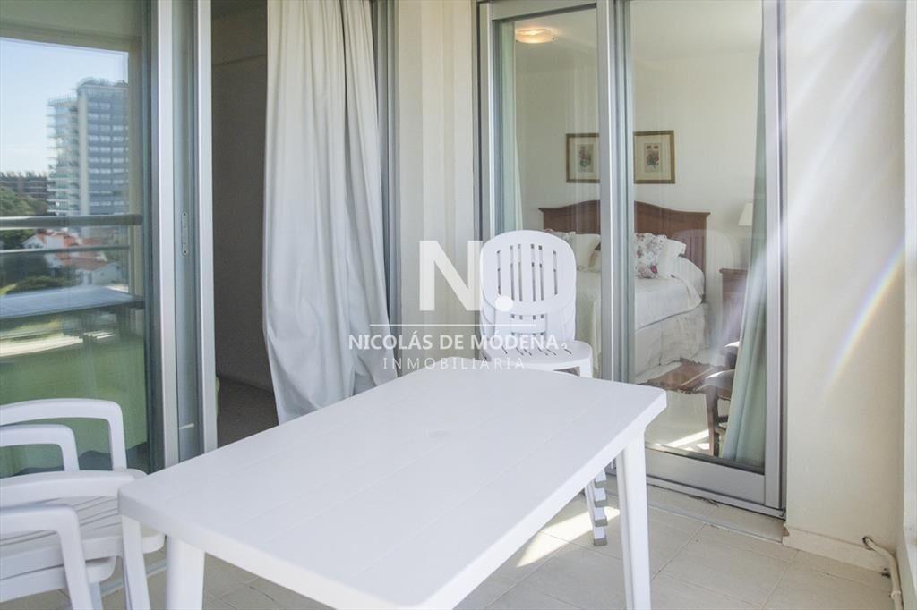 departamento en venta de 3 dormitorios en playa