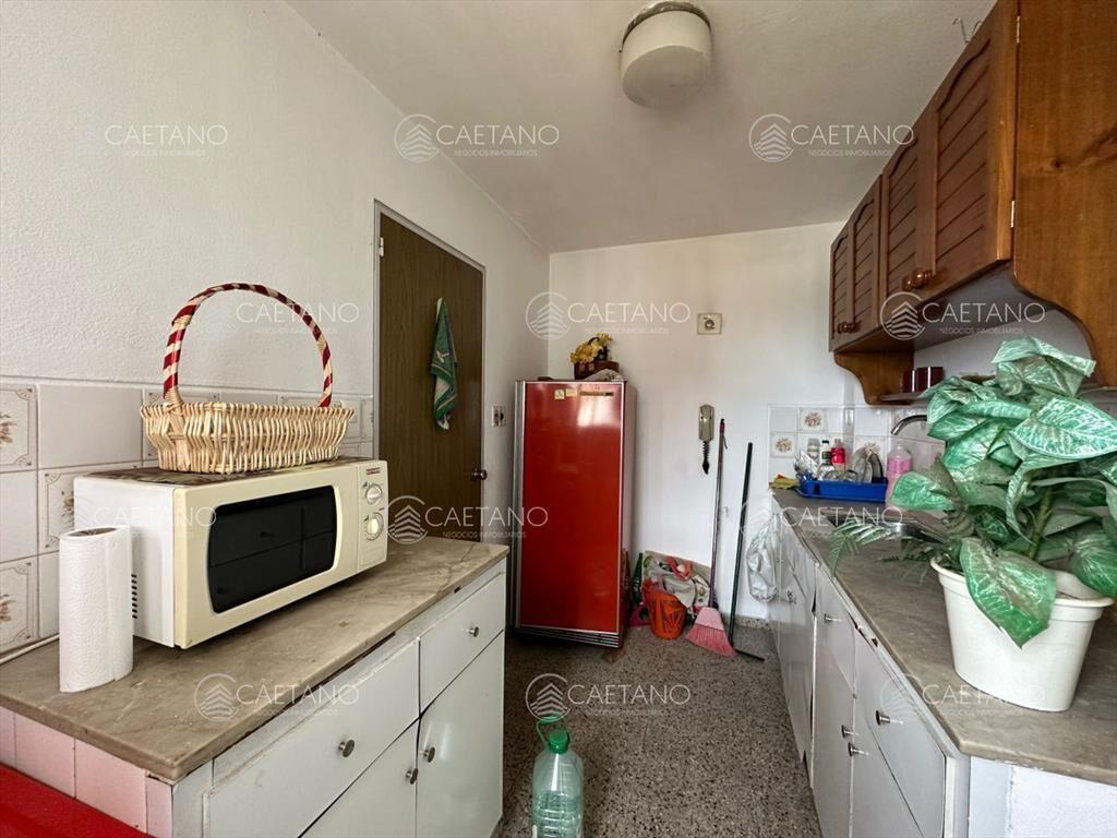 Oportunidad de apto en venta! 2 dormitorios, 1