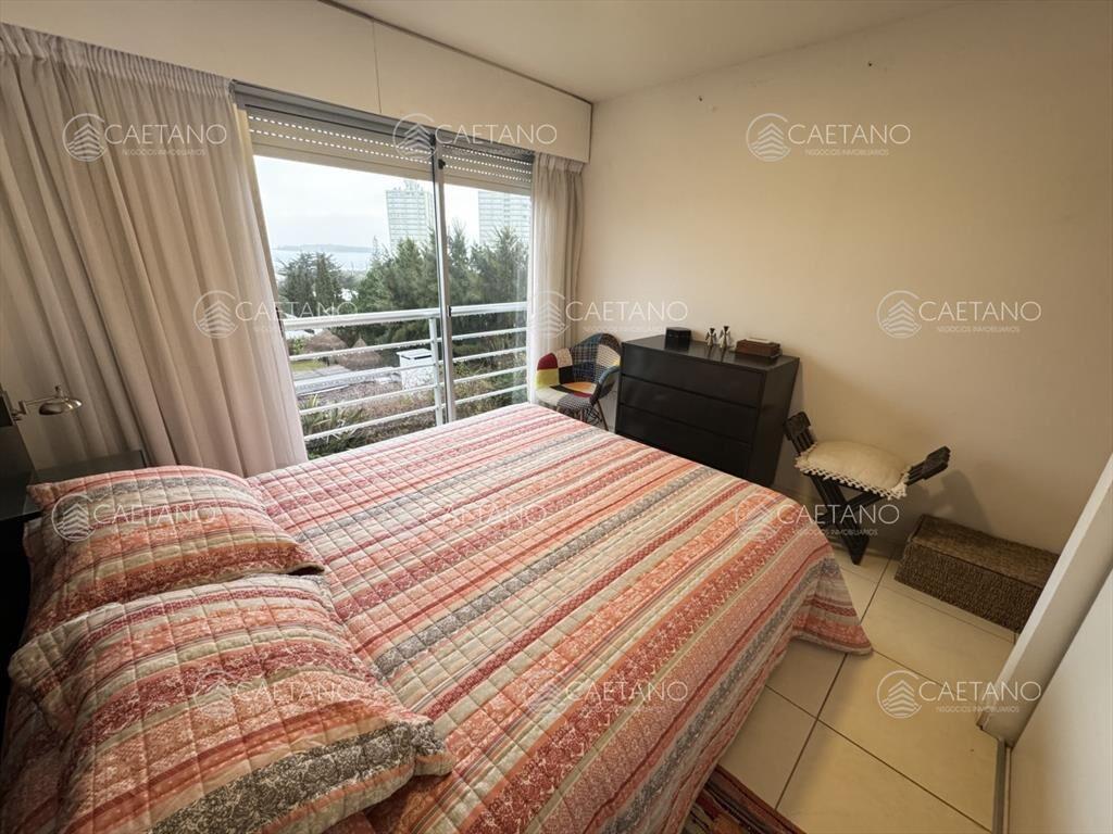 Venta apartamento 3 dormitorios. Playa mansa, del