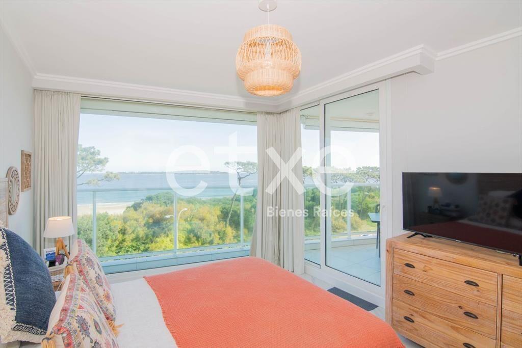 Exclusivo Apartamento Venta Primera linea Playa Mansa...