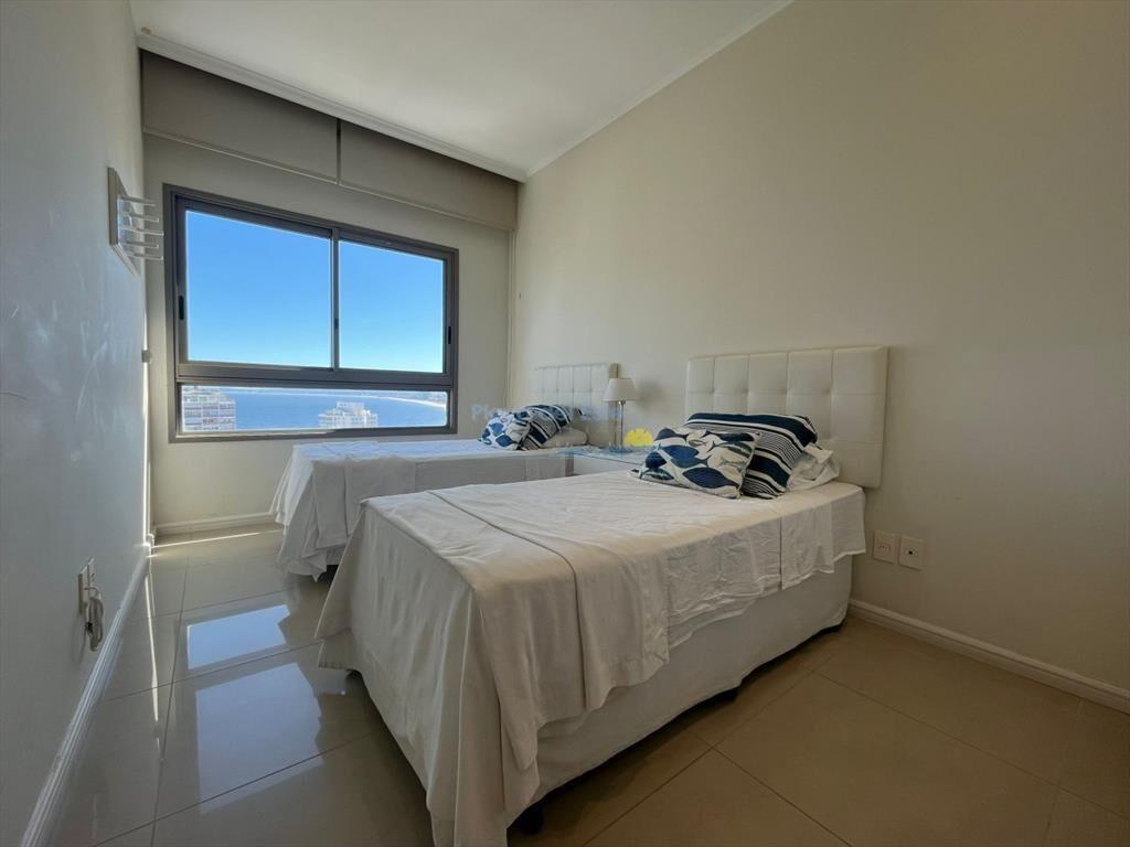 Penthhouse en Torre Imperiale de 3 Dormitorios ,