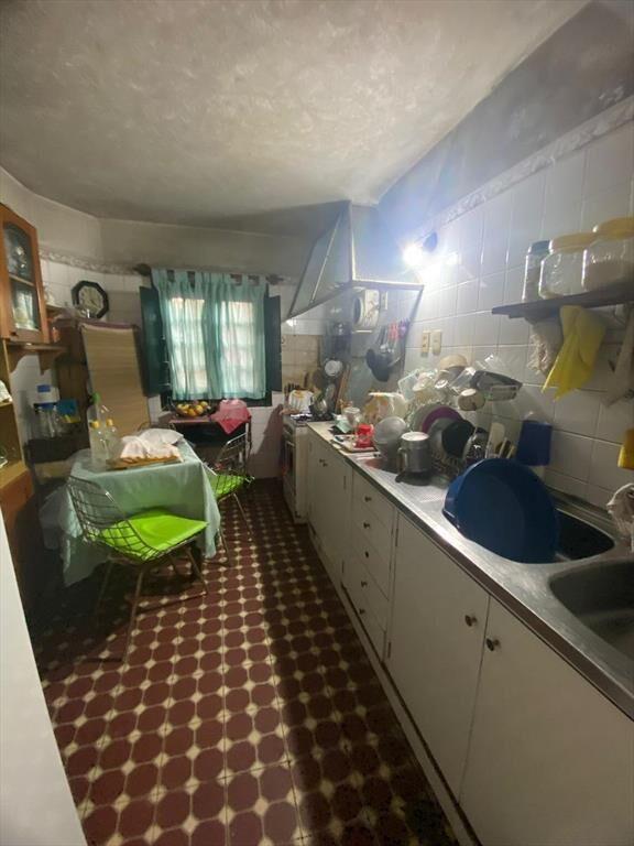 Casa en ph a la venta en La Blanqueada con tres dormitorios