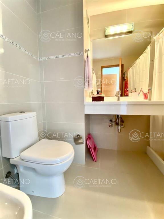 APARTAMENTO EN VENTA SUNRISE TOWER 2 DORMITORIOS