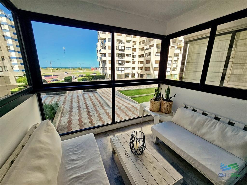 DEPARTAMENTO DE TRES DORMITORIOS EN VENTA, PUNTA