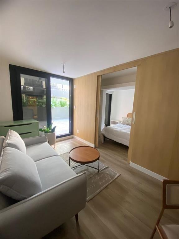 Venta apartamento 1 dormitorio con amplia terraza. Excelent
