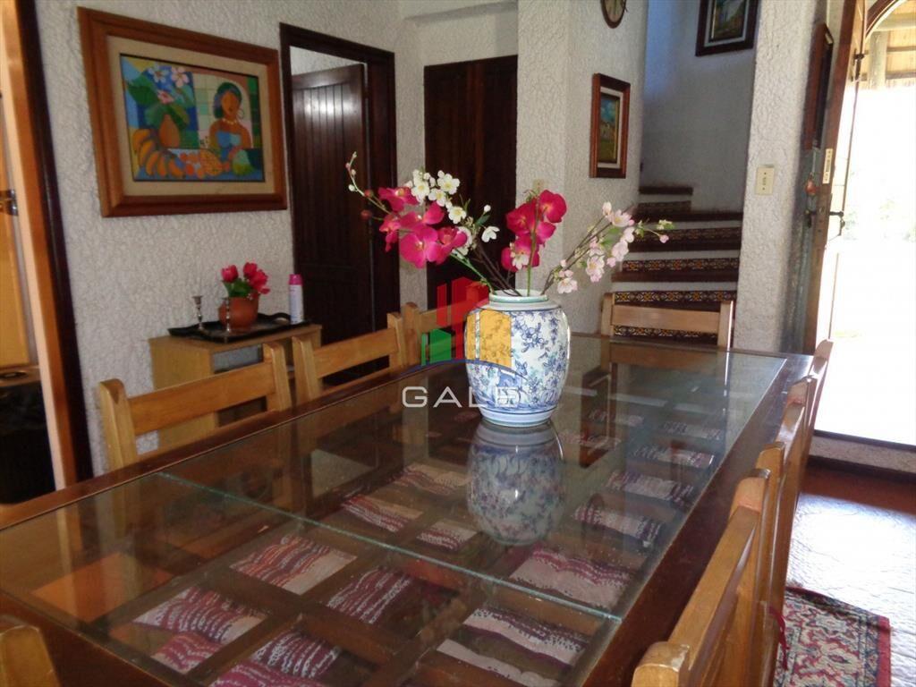 Alquiler anual y venta hermosa casa en zona de prestigio,