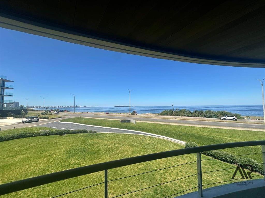 Apartamento en alquiler en Pinares