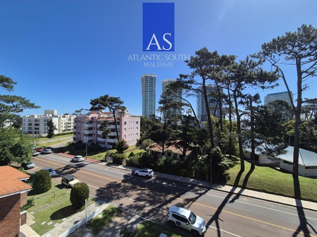 Venta apartamento 1 dormitorio casi a estrenar 200mts del m