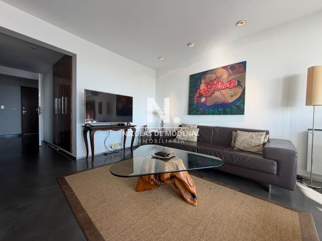 Apartamento en venta de 2 dormitorios en Punta ,