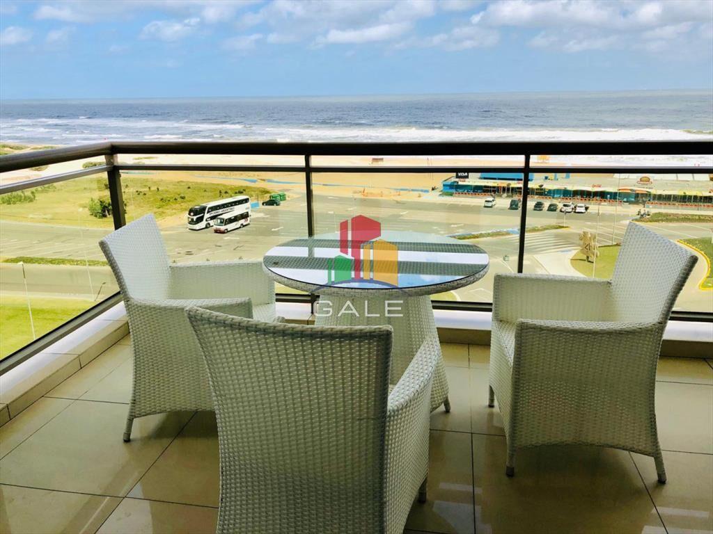 Apartamento en Imperiale Cuatro Dormitorios Punta