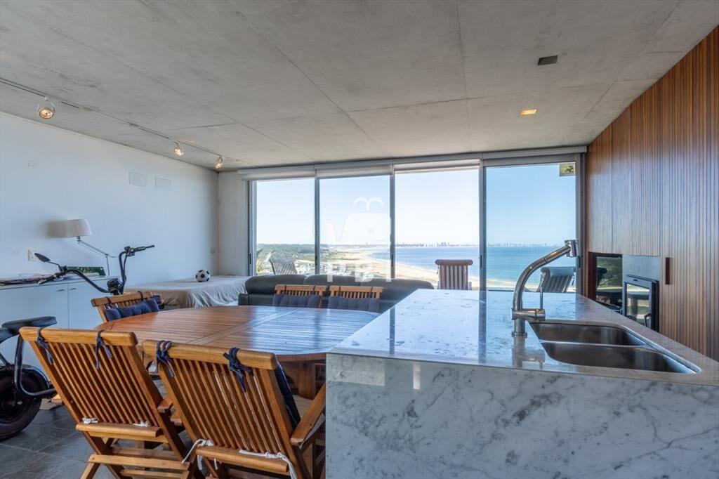 Apartamento en venta en Punta Ballena  - Sierra 1