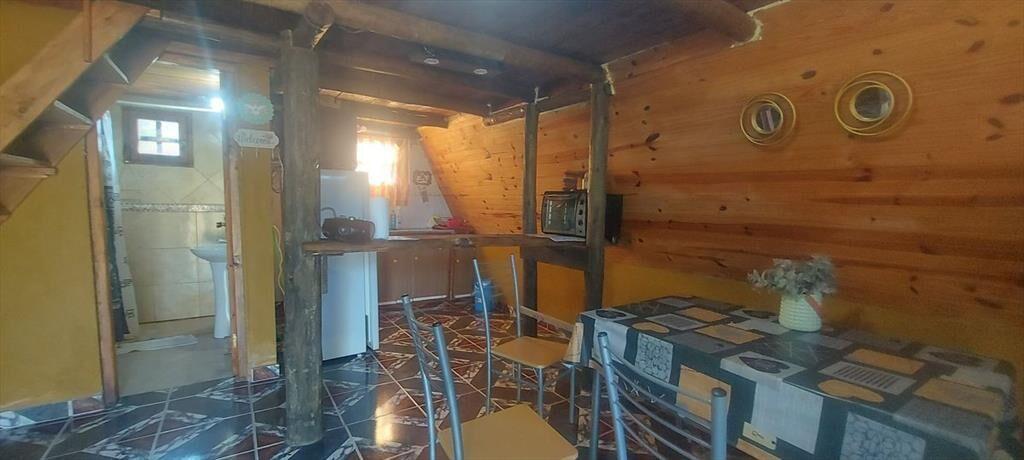 CASA (CABAÑA) 2 DORMITORIOS EN VENTA LA ESMERALDA