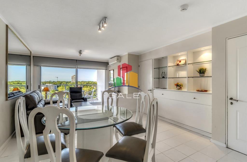En venta apartamento 2 dormitorios en Complejo