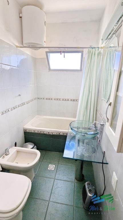Venta apartamento un dormitorio con cochera en la