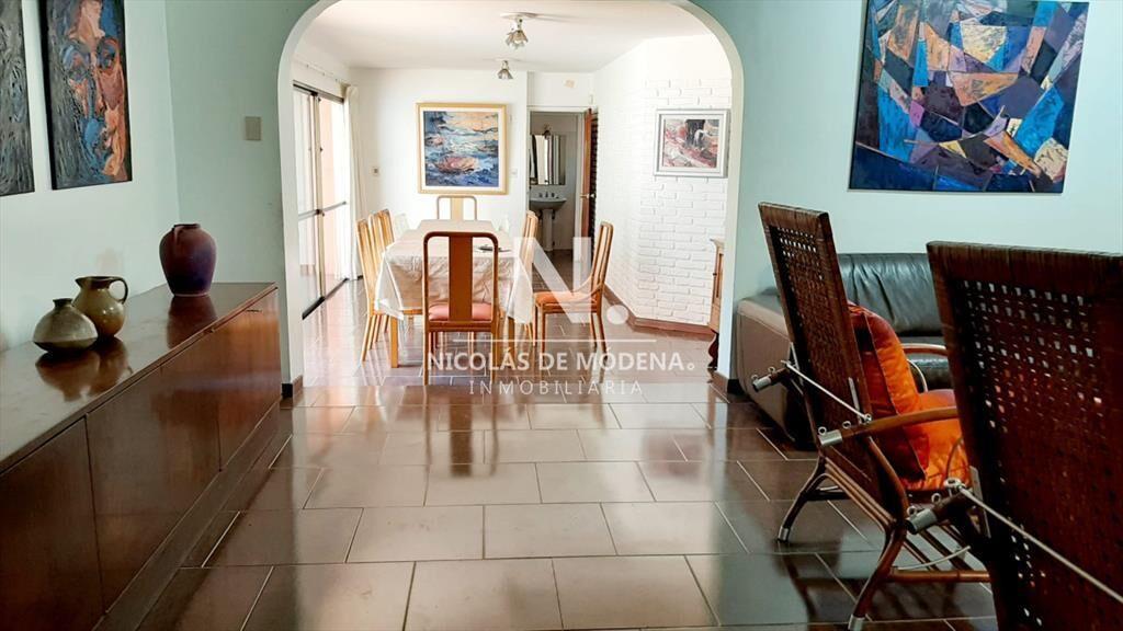 Casa de 4 dormitorios en venta en Playa Mansa, Punta del Es