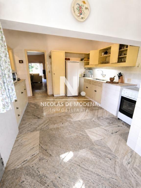Espectacular chalet en zona residencial proximo a