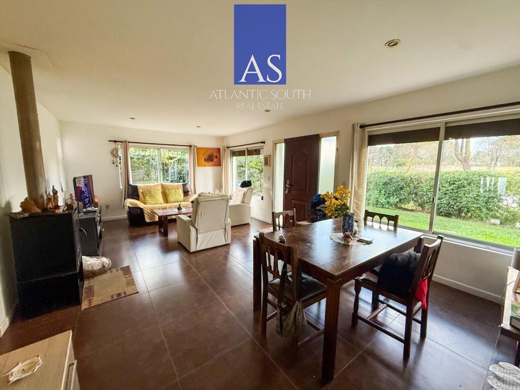 VENTA CASA 3 DORMITORIOS + LOFT 2 SUITES JARDINES