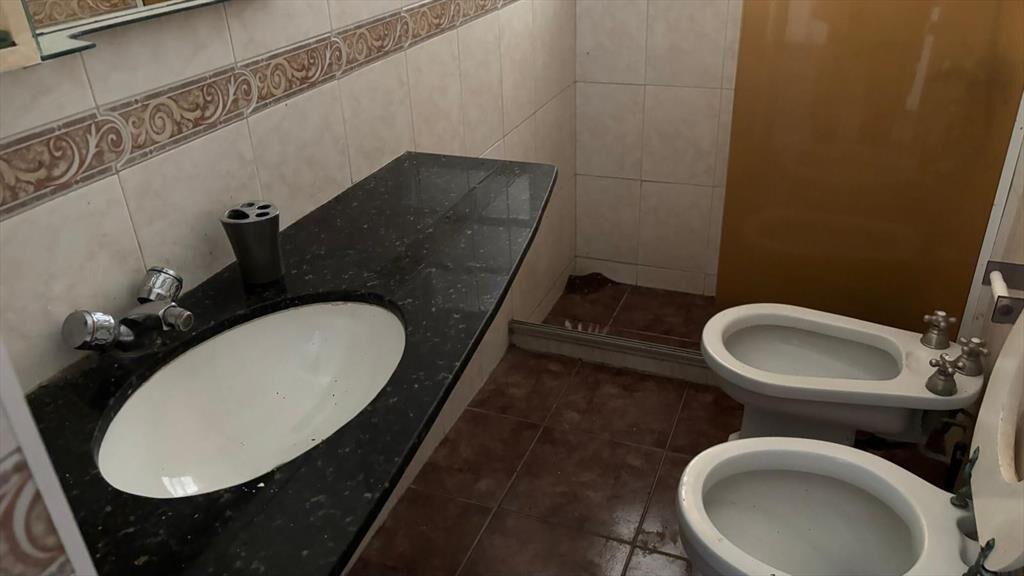 Casa en alquiler c/ cochera en Prado