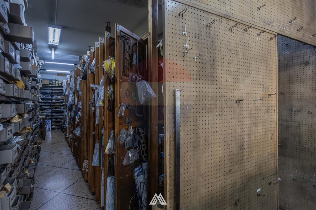 VENTA LOCAL COMERCIAL CON SUBSUELO EN CENTRO 181M2