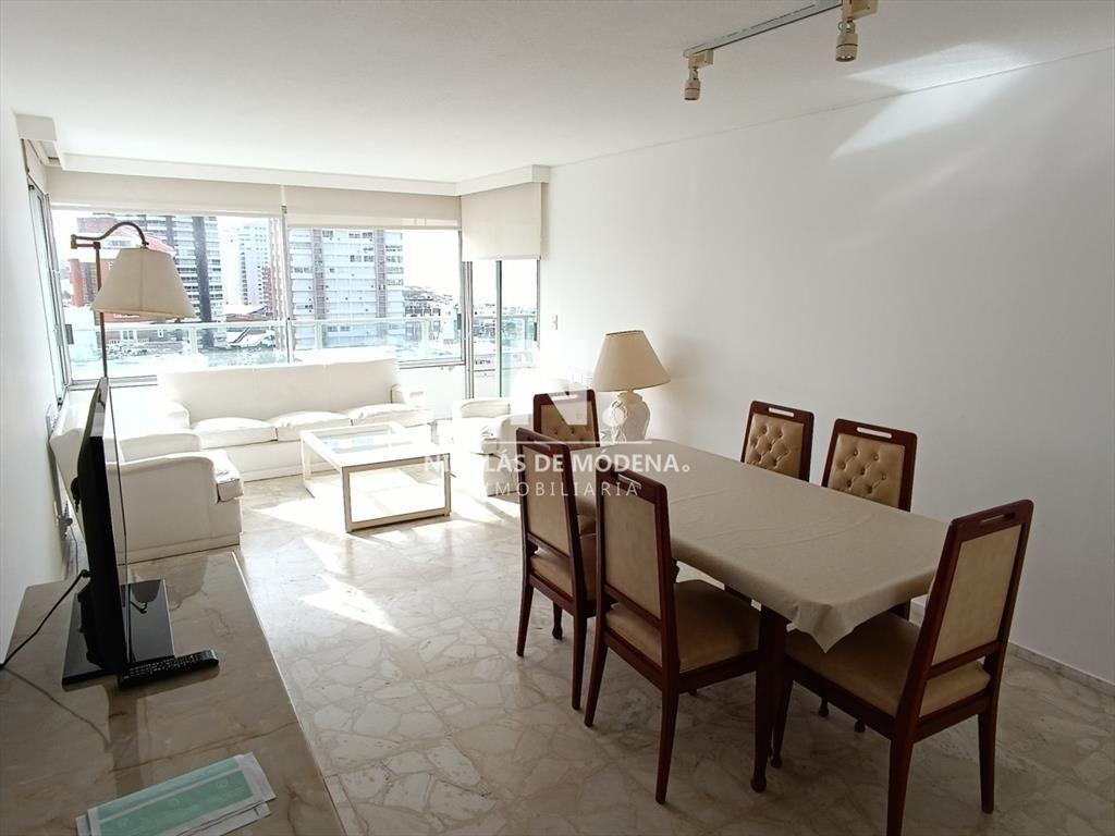 Departamento de 2 dormitorios en venta en