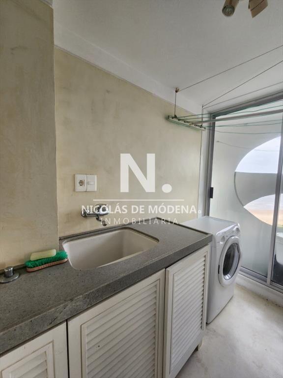 Departamento de 3 dormitorios en venta frente a