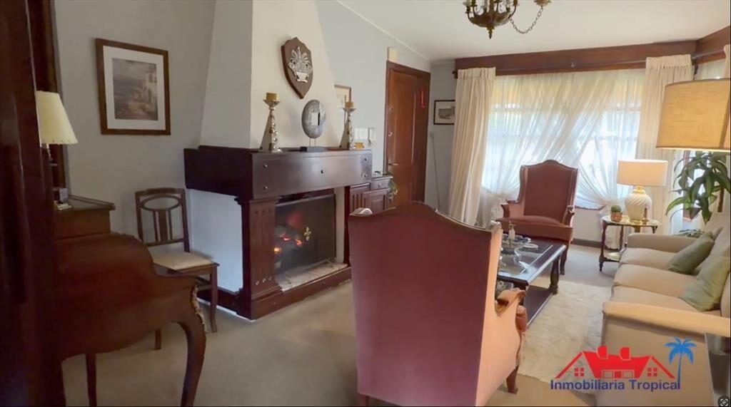 VENTA DE CASAS 4 DORMITORIOS CARRASCO NORTE