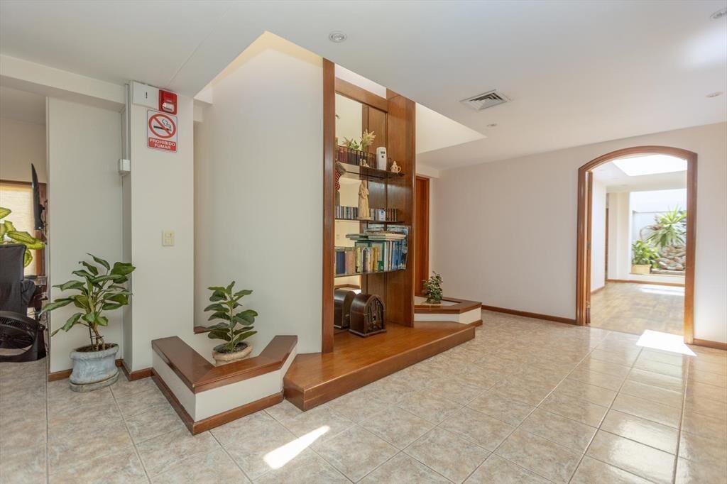 Venta de Gran casa sobre la Rambla Carrasco