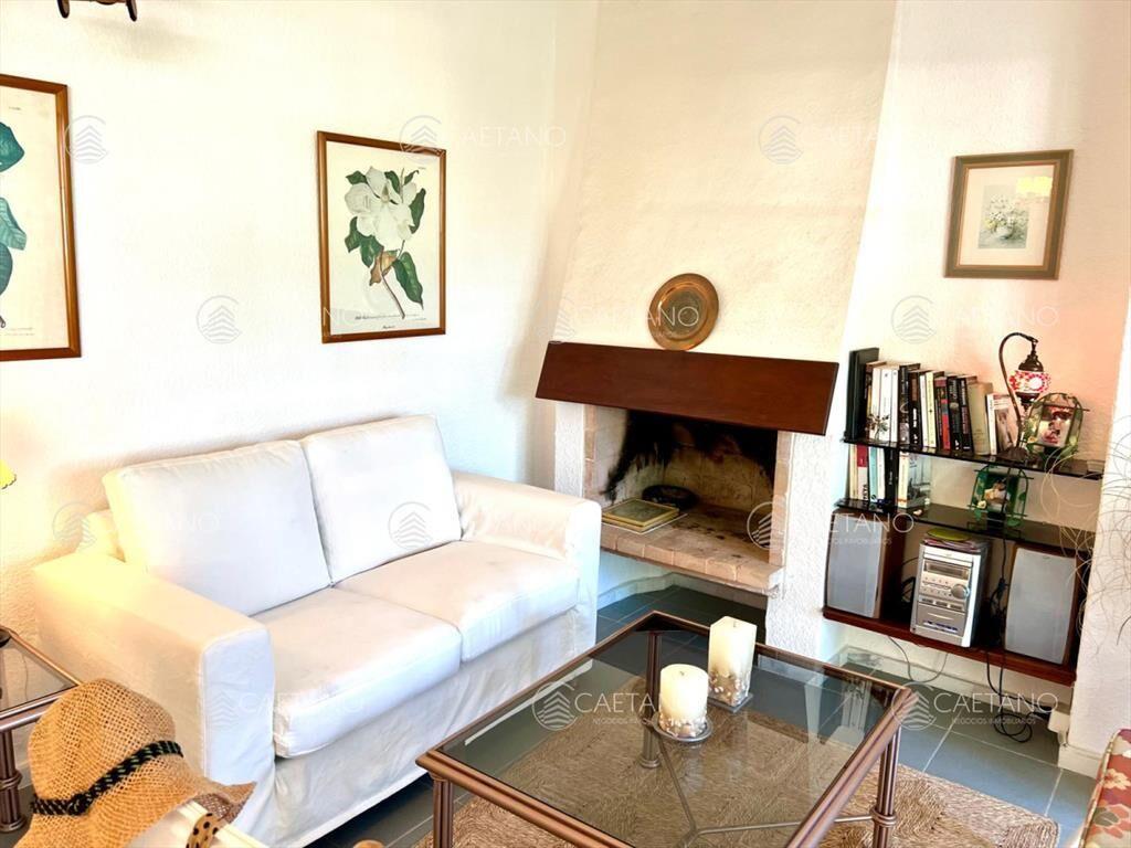 En venta, playa mansa, zona parada 16, de 3 con