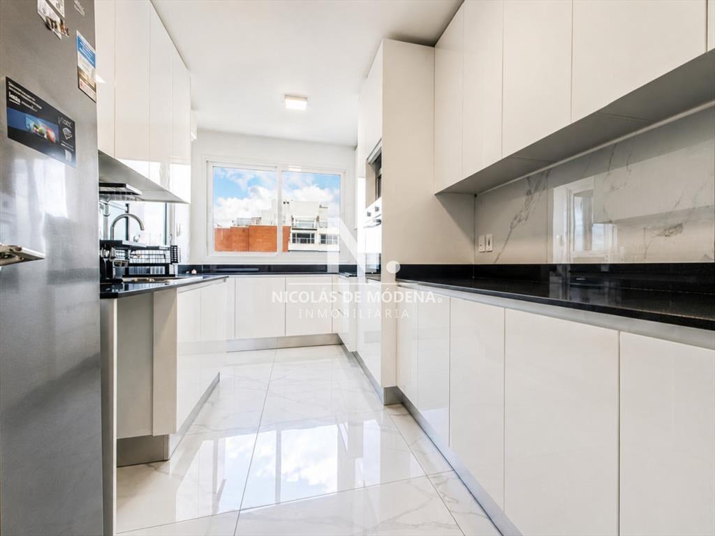 Hermoso Departamento en venta en el edificio Paramount