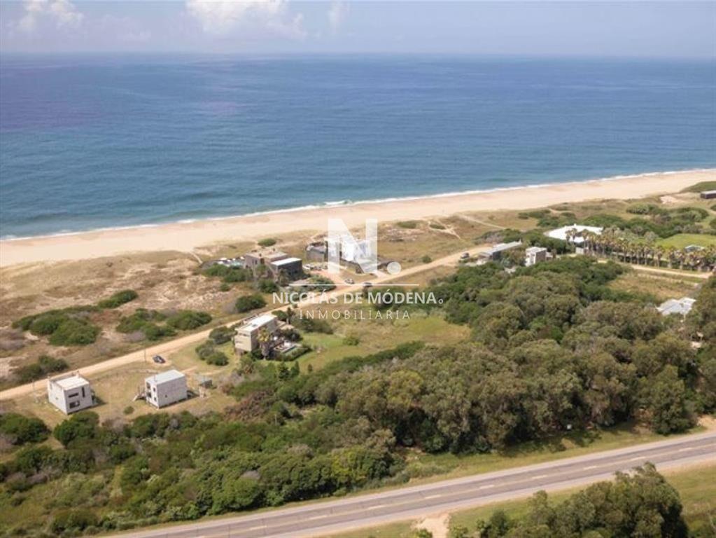 Terreno en Santa Monica en venta
