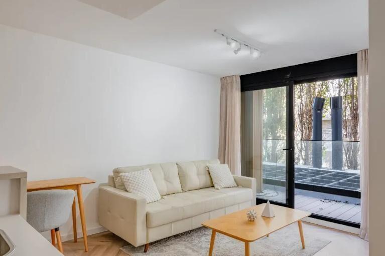 Alquiler apartamento 1 dormitorio con garaje incluido. Cost