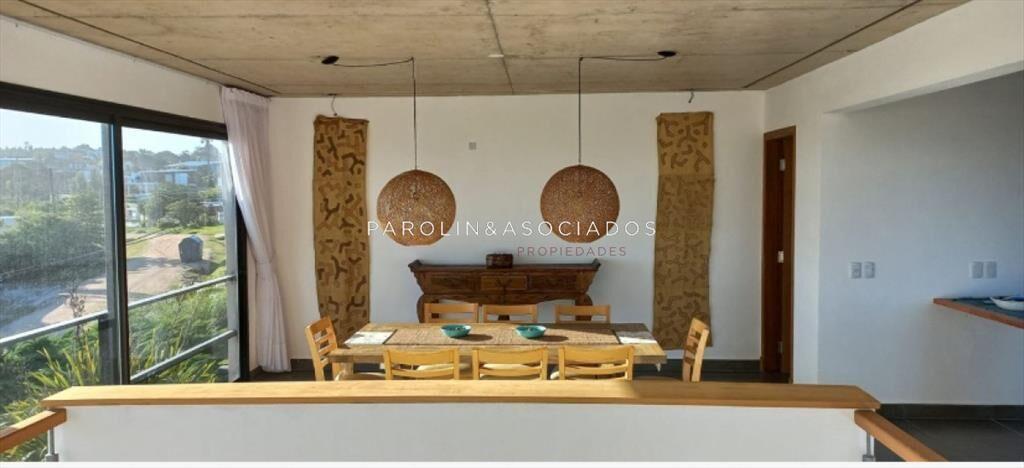 Venta de casa 3 dormitorios en el Chorro,